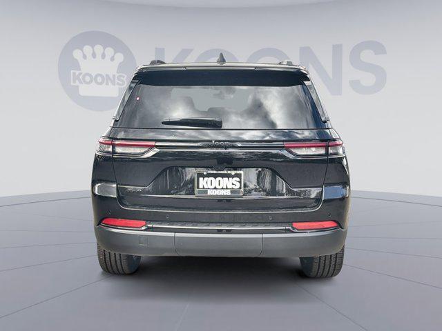 new 2025 Jeep Grand Cherokee car, priced at $40,309