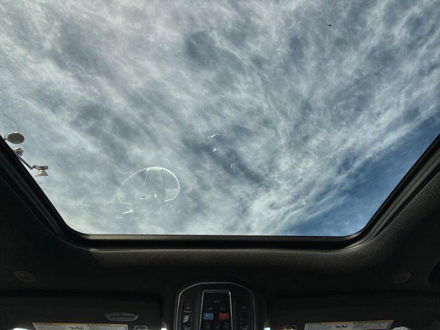 new 2025 Jeep Grand Cherokee car, priced at $44,227