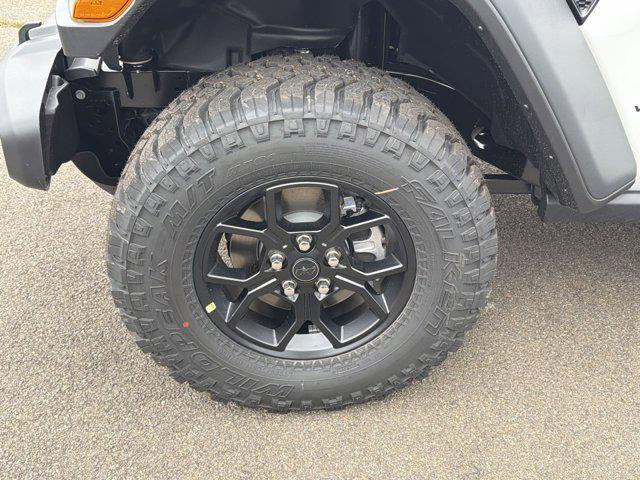 new 2026 Jeep Wrangler car, priced at $52,173