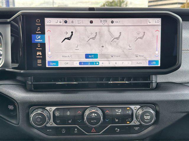 new 2025 Jeep Wrangler car, priced at $44,554