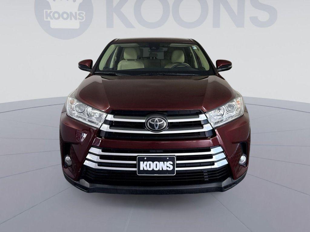 used 2019 Toyota Highlander car, priced at $23,495