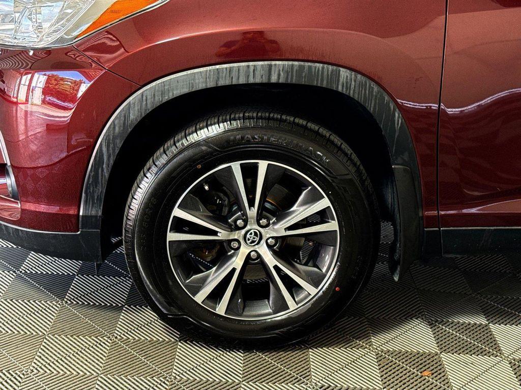 used 2019 Toyota Highlander car, priced at $23,495