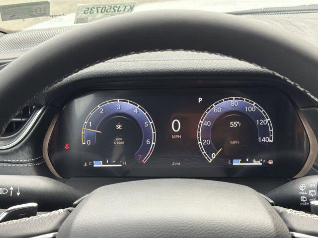 new 2025 Jeep Grand Cherokee car, priced at $43,034