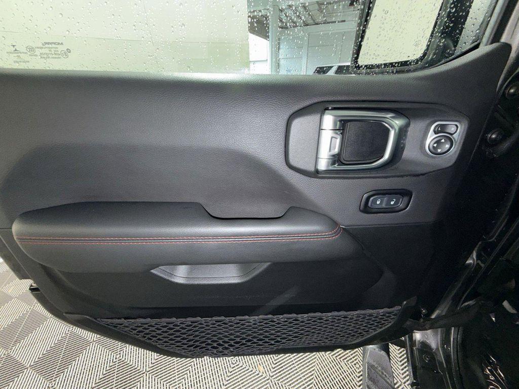 used 2021 Jeep Gladiator car, priced at $33,995