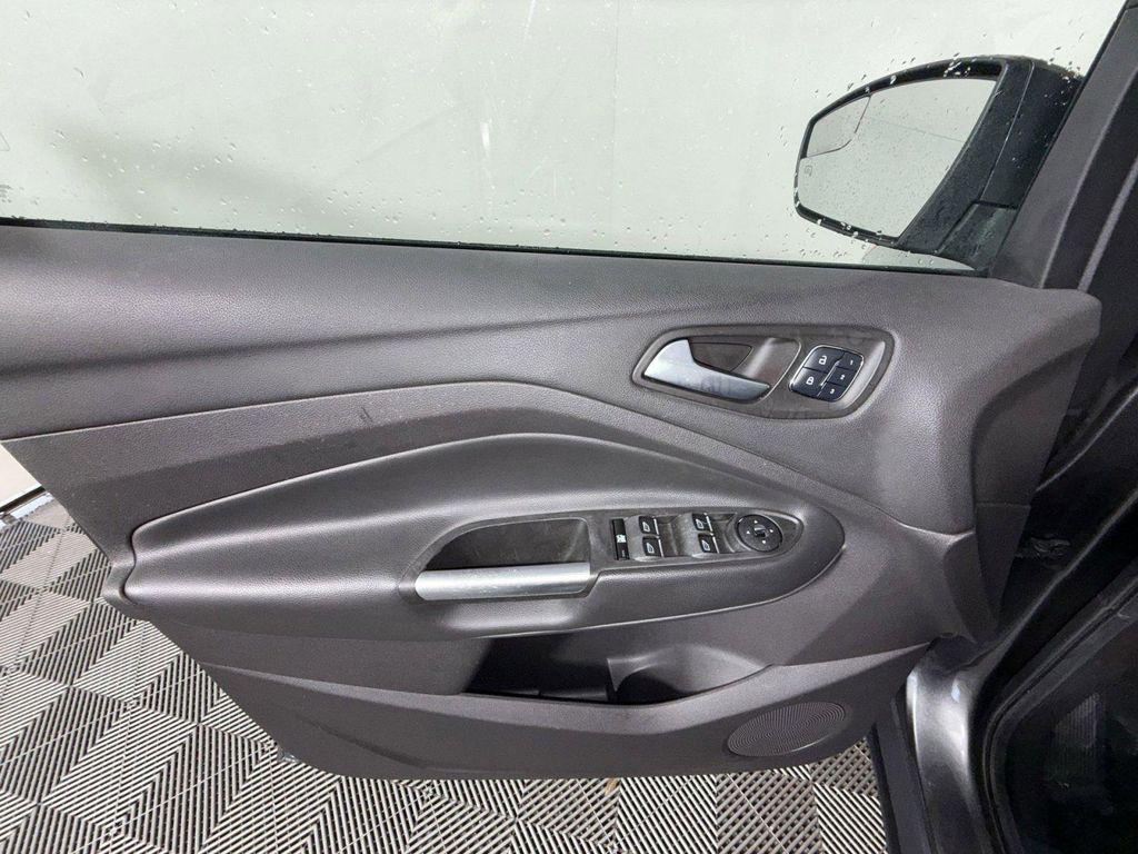 used 2015 Ford Escape car, priced at $12,495