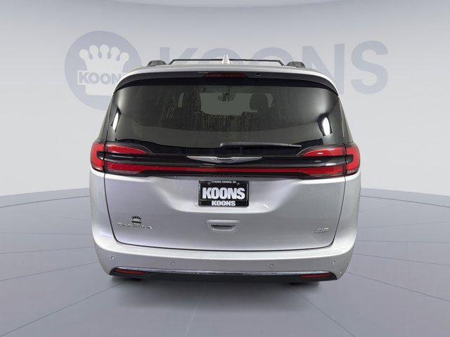 used 2022 Chrysler Pacifica car, priced at $30,000