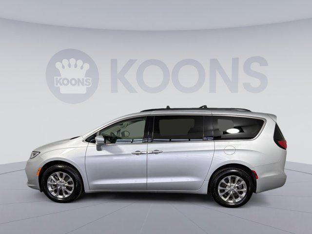 used 2022 Chrysler Pacifica car, priced at $30,000