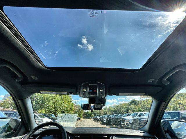 new 2025 Jeep Grand Cherokee L car, priced at $37,964