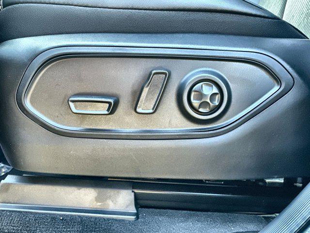 new 2025 Jeep Grand Cherokee L car, priced at $37,964