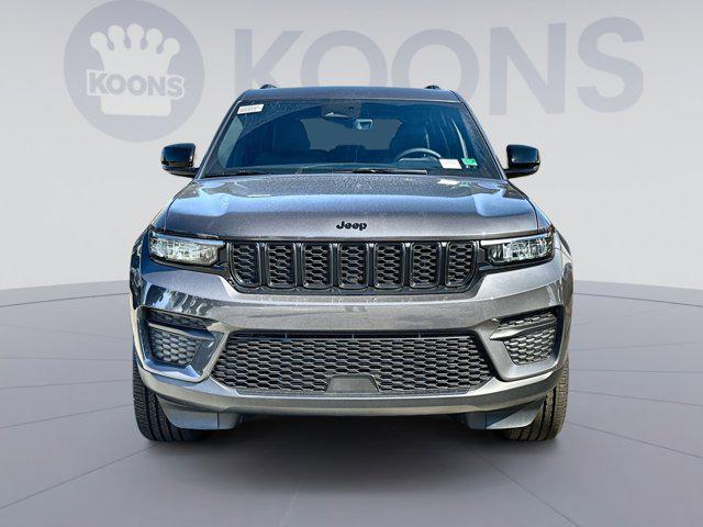 new 2025 Jeep Grand Cherokee car, priced at $40,309