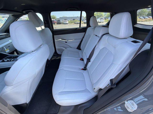 new 2026 Jeep Cherokee car, priced at $35,917