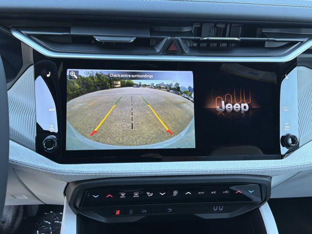 new 2026 Jeep Cherokee car, priced at $35,917