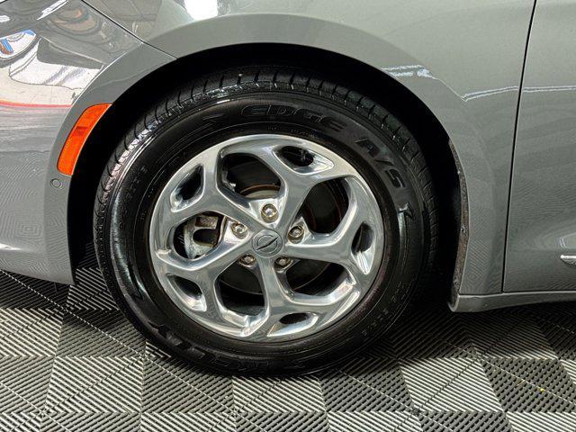 used 2022 Chrysler Pacifica car, priced at $24,995