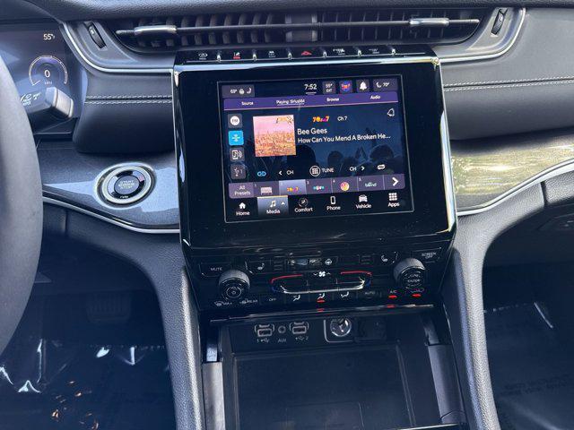 used 2023 Jeep Grand Cherokee car, priced at $30,995