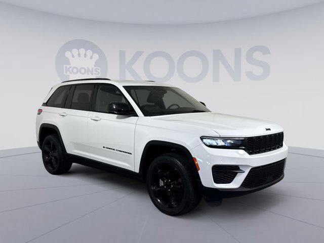 used 2023 Jeep Grand Cherokee car, priced at $30,995