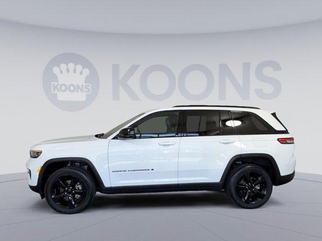 used 2023 Jeep Grand Cherokee car, priced at $30,995