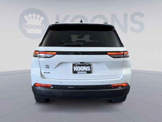 used 2023 Jeep Grand Cherokee car, priced at $30,995