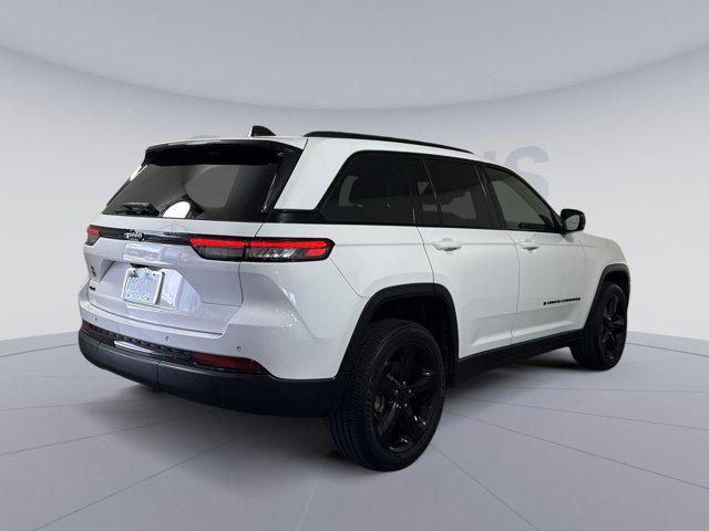 used 2023 Jeep Grand Cherokee car, priced at $30,995