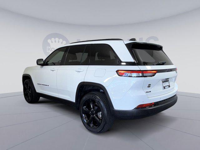 used 2023 Jeep Grand Cherokee car, priced at $30,995