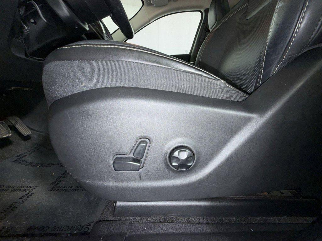 used 2015 Jeep Cherokee car, priced at $14,995