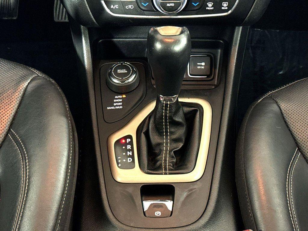 used 2015 Jeep Cherokee car, priced at $14,995