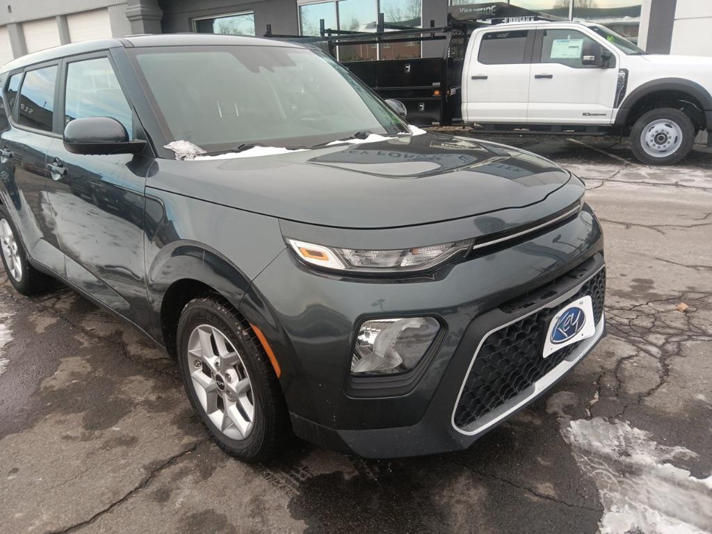 used 2022 Kia Soul car, priced at $12,509