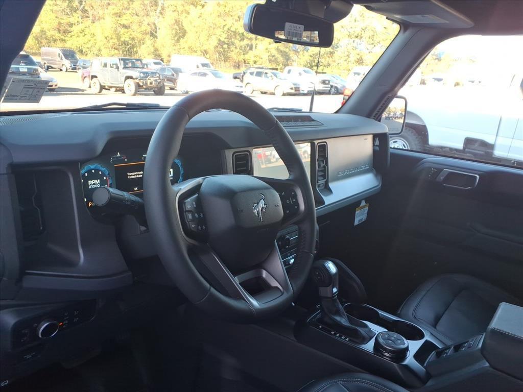 new 2025 Ford Bronco car, priced at $58,510