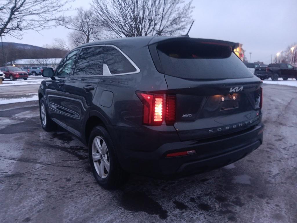 used 2022 Kia Sorento car, priced at $21,749