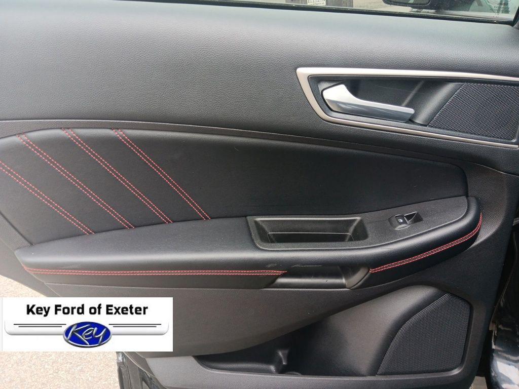used 2022 Ford Edge car, priced at $30,988