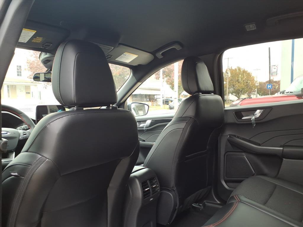 new 2026 Ford Escape car, priced at $31,385