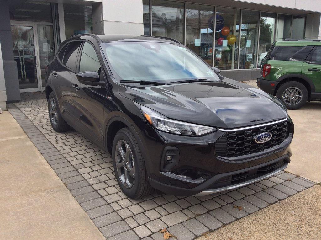 new 2026 Ford Escape car, priced at $31,385