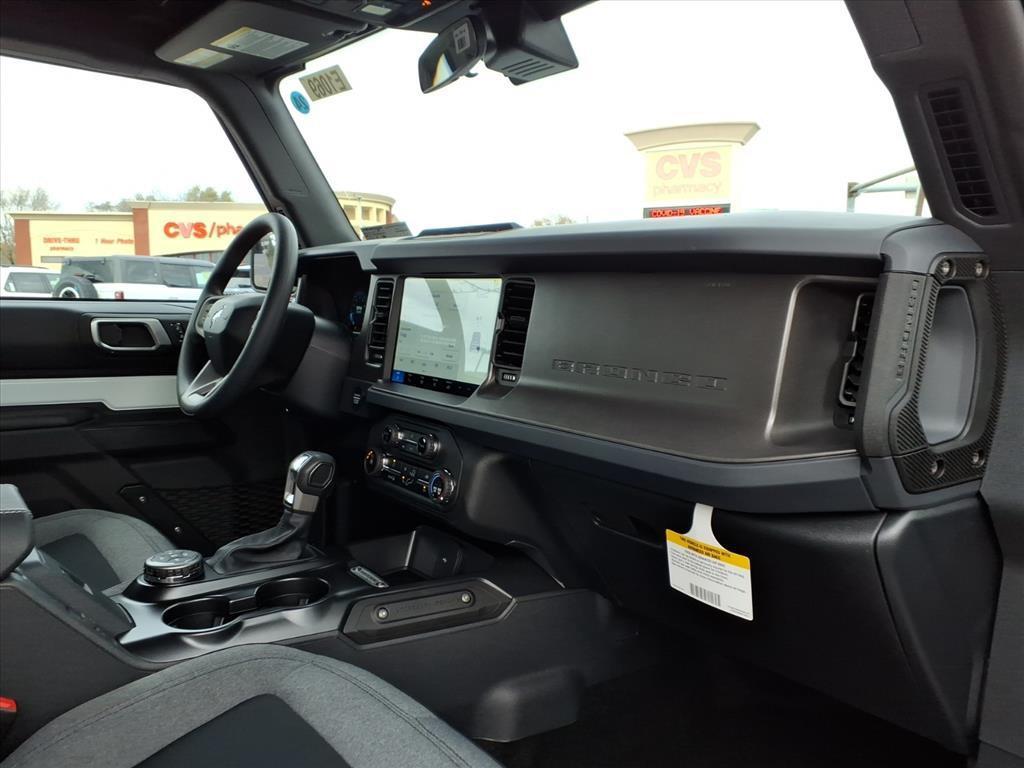 new 2025 Ford Bronco car, priced at $43,940