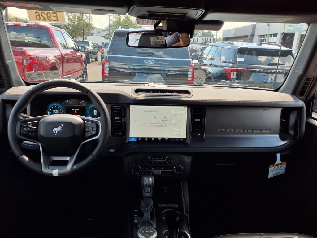 new 2025 Ford Bronco car, priced at $60,425