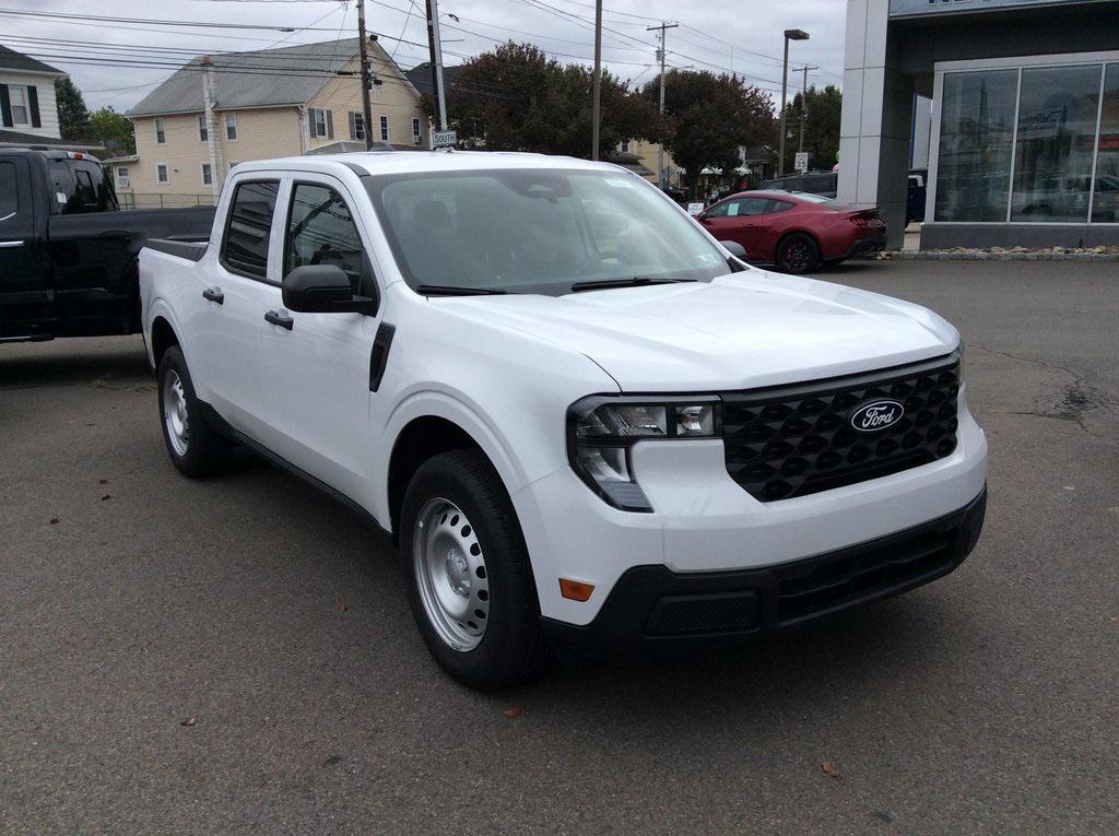 new 2025 Ford Maverick car, priced at $30,960