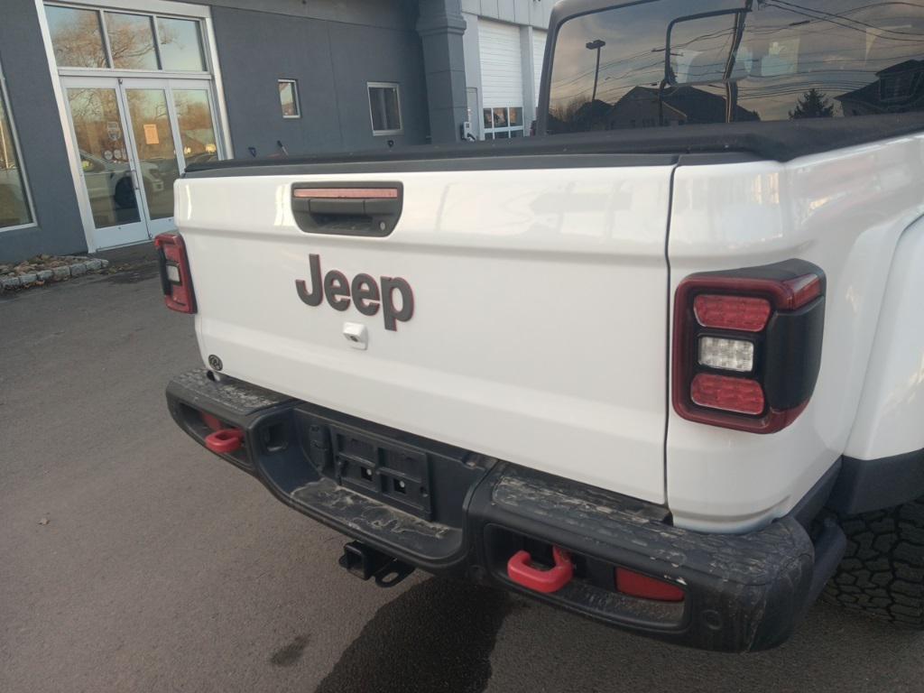 used 2020 Jeep Gladiator car, priced at $27,312
