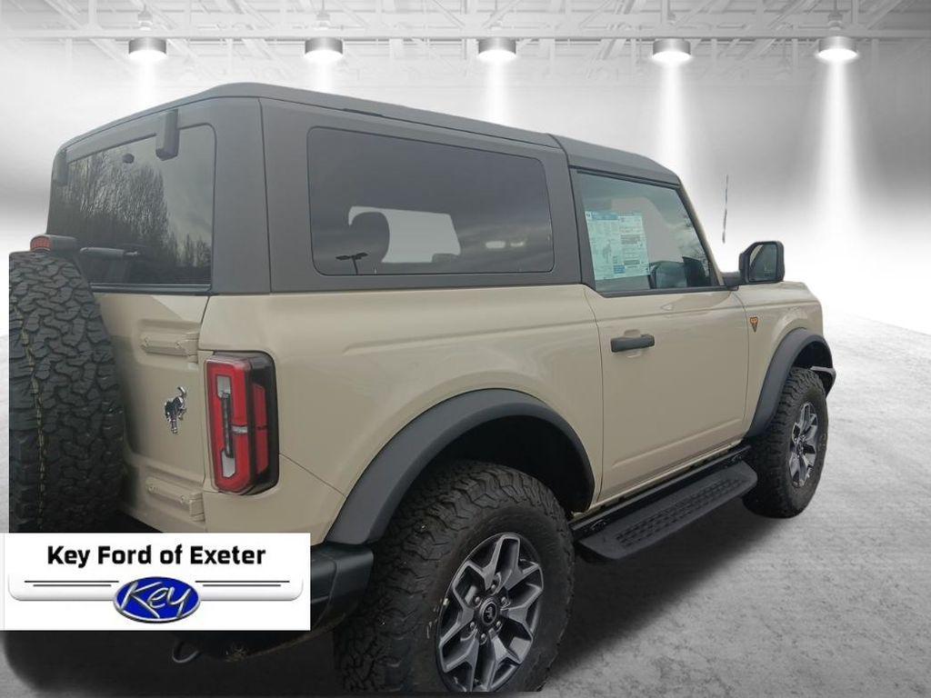 new 2025 Ford Bronco car, priced at $48,975