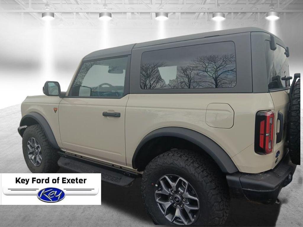 new 2025 Ford Bronco car, priced at $48,975