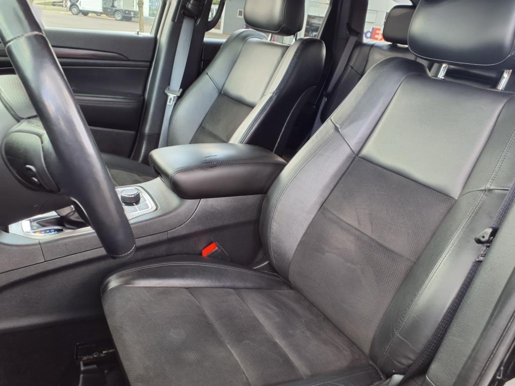 used 2022 Jeep Grand Cherokee car, priced at $24,916