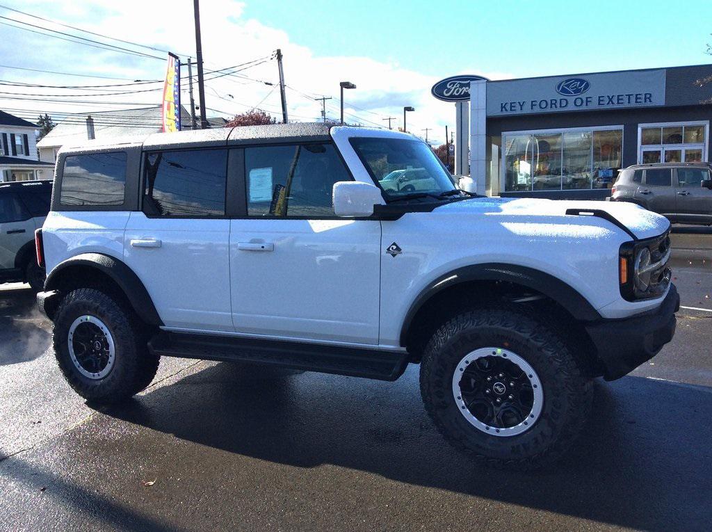 new 2025 Ford Bronco car, priced at $53,040