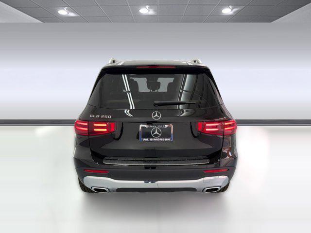 new 2026 Mercedes-Benz GLB 250 car, priced at $47,605