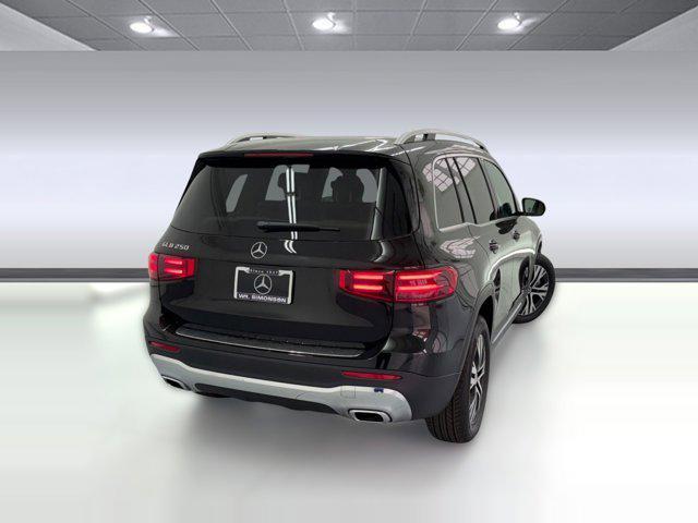 new 2026 Mercedes-Benz GLB 250 car, priced at $47,605
