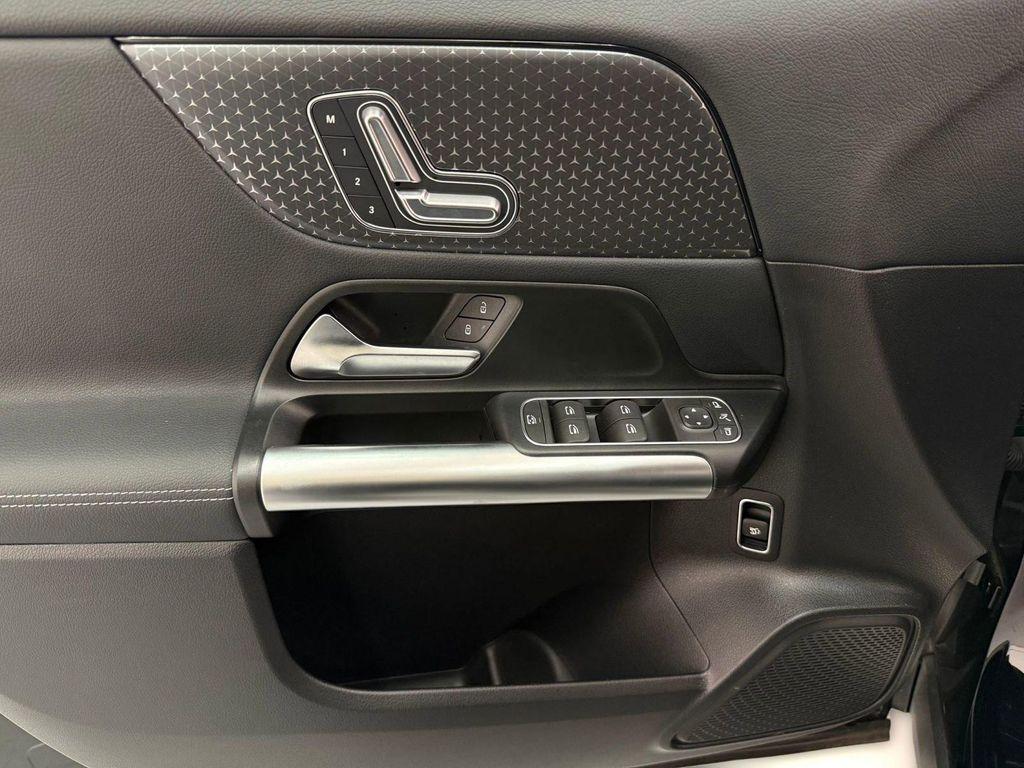 used 2025 Mercedes-Benz GLA 250 car, priced at $35,584
