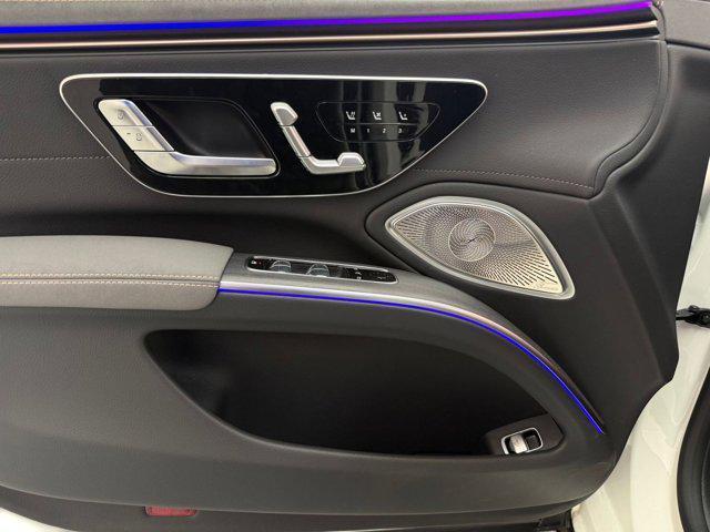 new 2026 Mercedes-Benz EQS 450 car, priced at $107,445