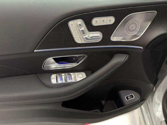 new 2026 Mercedes-Benz GLS 450 car, priced at $101,535