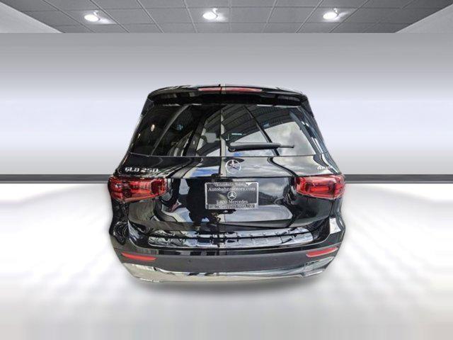 new 2025 Mercedes-Benz GLB 250 car, priced at $50,110