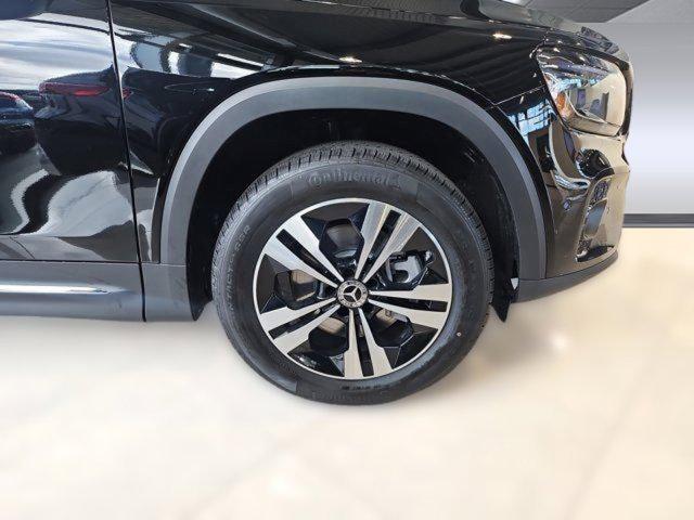 new 2025 Mercedes-Benz GLB 250 car, priced at $50,110