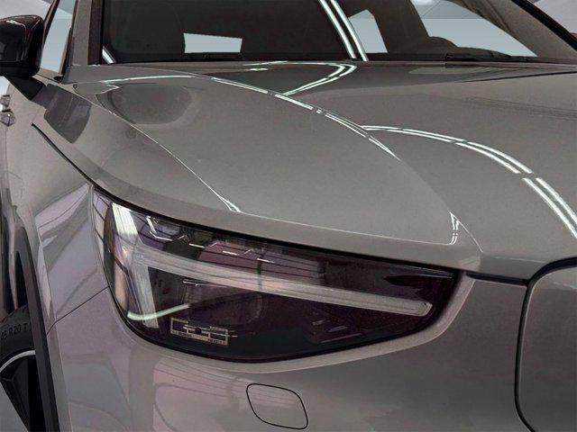 used 2023 Volvo C40 Recharge Pure Electric car, priced at $25,999