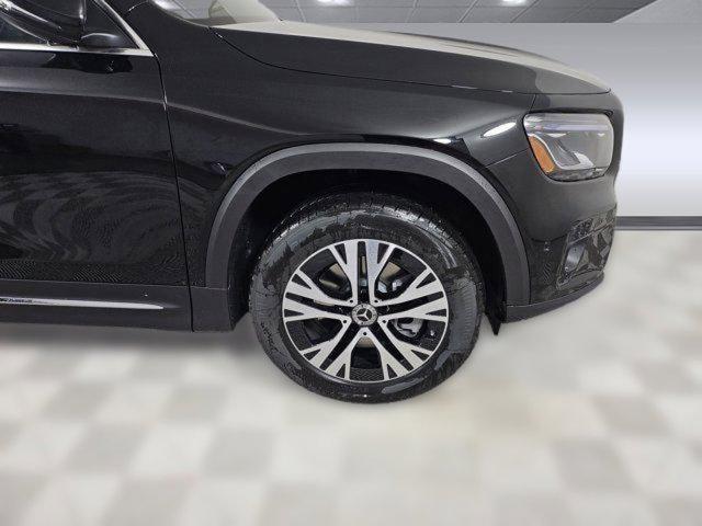 new 2025 Mercedes-Benz GLB 250 car, priced at $51,610