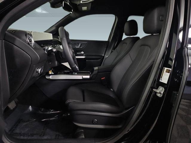 new 2025 Mercedes-Benz GLB 250 car, priced at $51,610