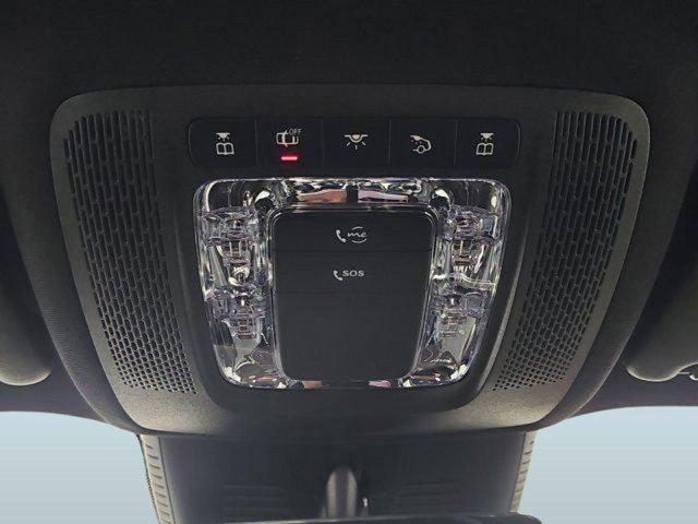 new 2025 Mercedes-Benz GLB 250 car, priced at $51,610